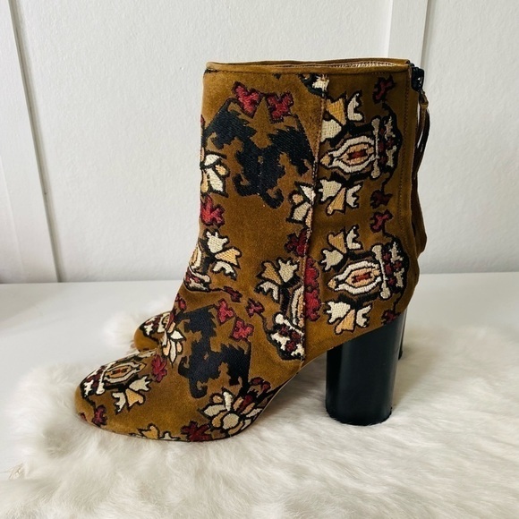 Isabel Marant Embroidered Suede Ankle Boots - Picture 4 of 12